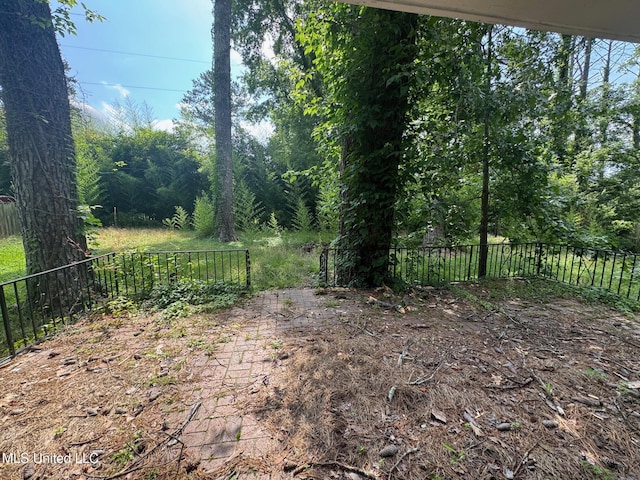 1870 Wisteria Dr, Jackson, MS 39204 - view of undeveloped land
