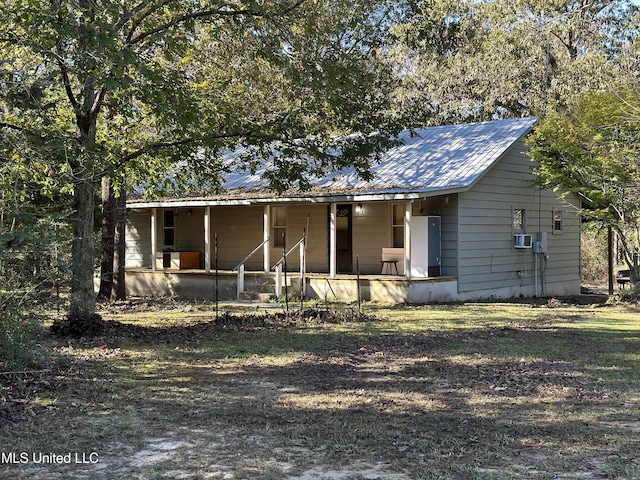 1813 Crutchfield Rd, Lucedale, MS 39452 - view of front facade featuring covered porch and metal roof