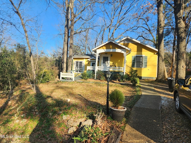 view of front of property with a porch