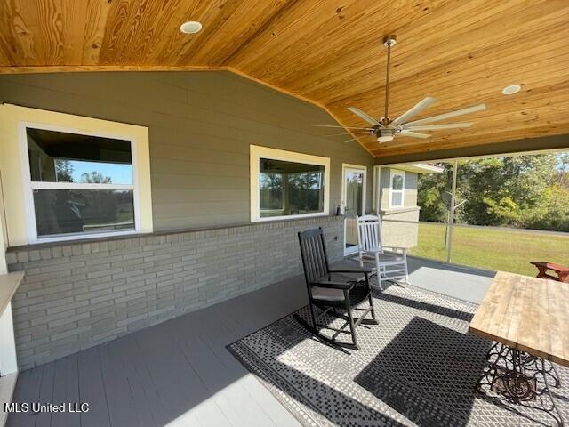 view of patio / terrace with ceiling fan