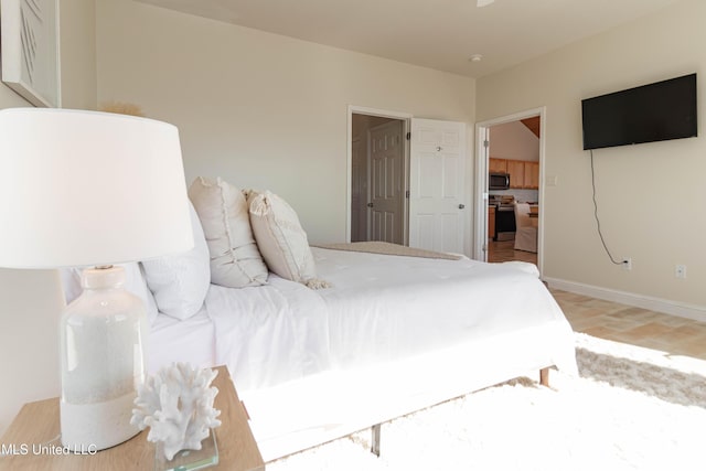 6717 Belle Fontaine Dr, Ocean Springs, MS 39564 - bedroom with baseboards
