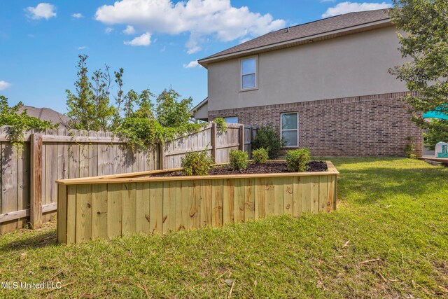 832 Reunion Place Cir, Biloxi, MS 39532 - view of yard