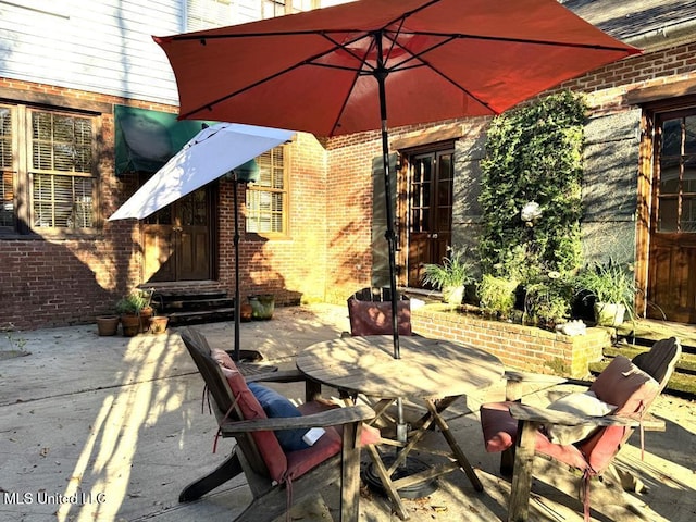 48 Fairway Dr, Natchez, MS 39120 - view of patio