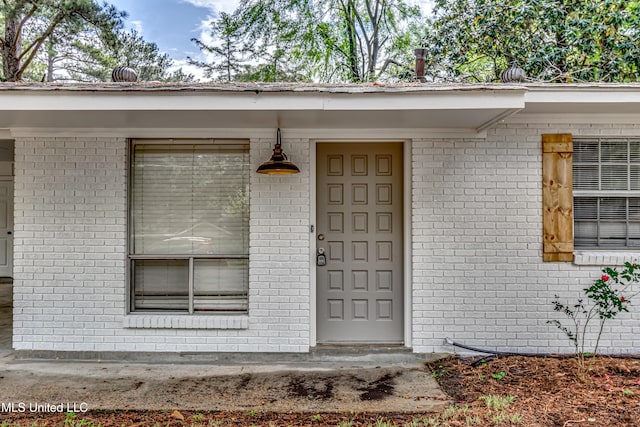 204 Turtle Creek Dr, Brandon, MS 39047 - entrance to property with brick siding
