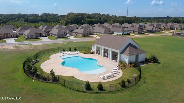 970 Glenwild Cir, Canton, MS 39046 - community pool with a residential view
