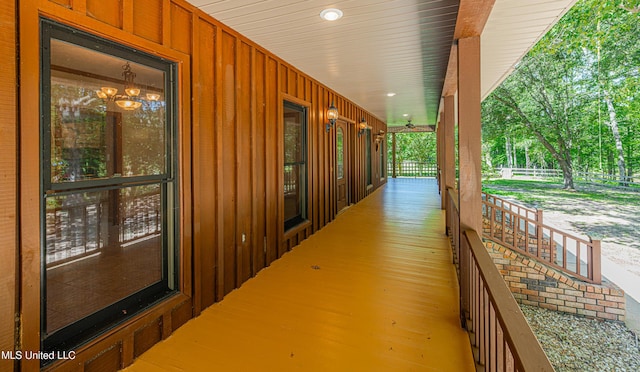 4005 Warriors Trl, Vicksburg, MS 39180 - view of covered porch