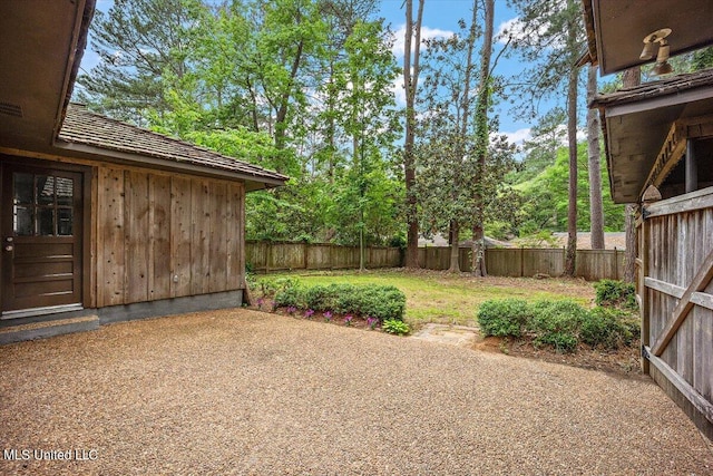 view of yard with a patio area