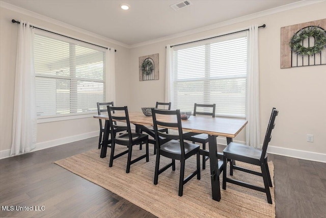 13604 Live Oak Loop, Olive Branch, MS 38654 - dining area featuring crown molding, baseboards, dark wood-style floors, and recessed lighting