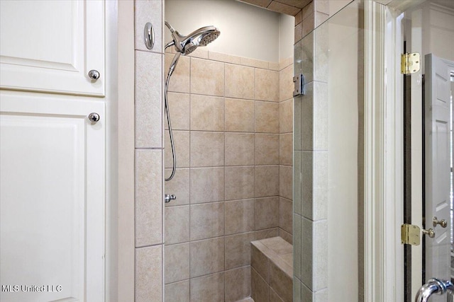 412 Dunlin Ct, Brandon, MS 39047 - bathroom featuring a stall shower