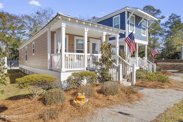 view of front of home featuring a porch