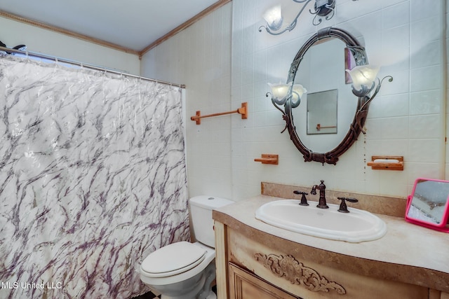 full bath with a shower with shower curtain, vanity, ornamental molding, toilet, and tile walls