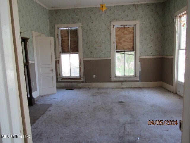 view of unfurnished room