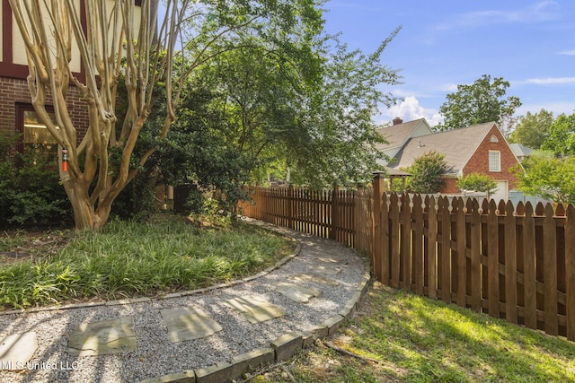 316 Meadow Creek Pl, Jackson, MS 39211 - view of yard
