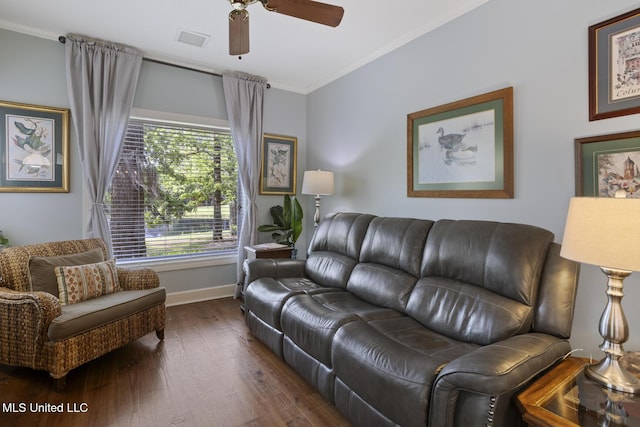 39 Moss Forest Cir, Jackson, MS 39211 - living area with wood finished floors, ceiling fan, baseboards, visible vents, and crown molding