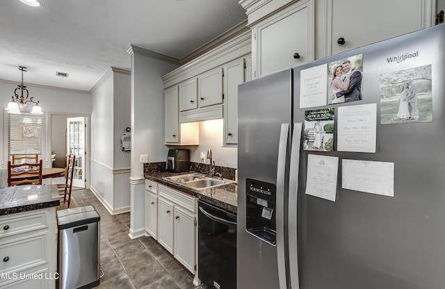 221 Boxwood Cir, Brandon, MS 39047 - kitchen with stainless steel refrigerator with ice dispenser, dishwasher, a sink, ornamental molding, and hanging light fixtures