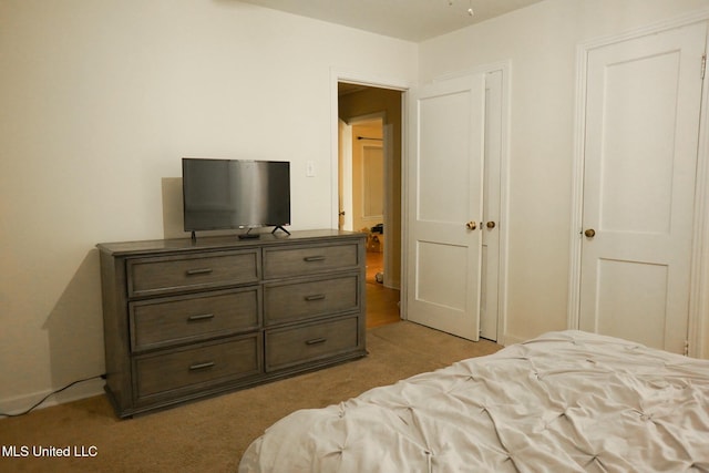 view of carpeted bedroom