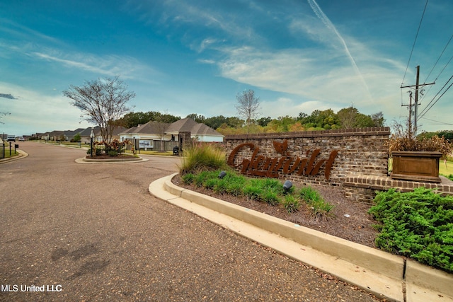 840 Glenwild Cir, Canton, MS 39046 - view of asphalt road with curbs