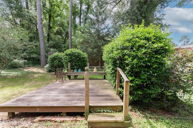 504 Hampton St, Clinton, MS 39056 - view of deck
