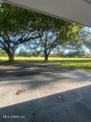 6709 Caraway Rd, Moss Point, MS 39562 - exterior space