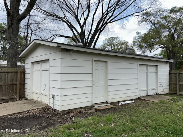 341 N Ruby Ave, Ruleville, MS 38771 - view of outdoor structure featuring an outdoor structure and fence
