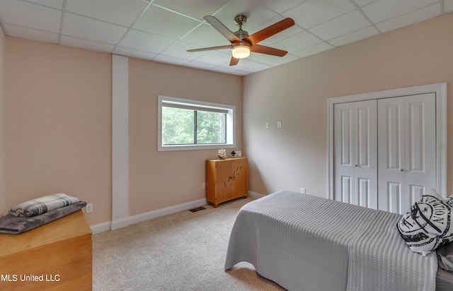 904 Northwood Cir, Brandon, MS 39047 - carpeted bedroom with a closet, visible vents, a drop ceiling, and baseboards