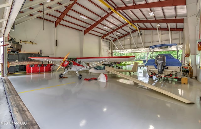 904 Northwood Cir, Brandon, MS 39047 - view of garage