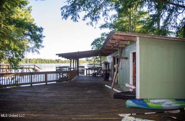 269 Weecama Dr, Ferriday, LA 71334 - exterior space with a water view