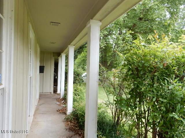 1510 Springridge Dr, Jackson, MS 39211 - view of patio