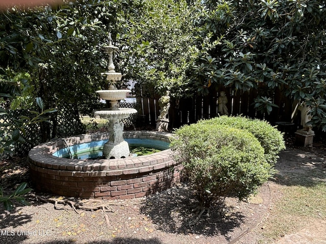 305 N Rankin St, Natchez, MS 39120 - view of community