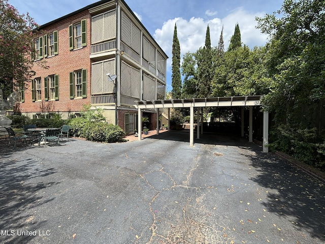 305 N Rankin St, Natchez, MS 39120 - exterior space