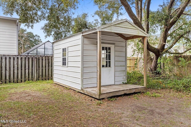 view of outdoor structure