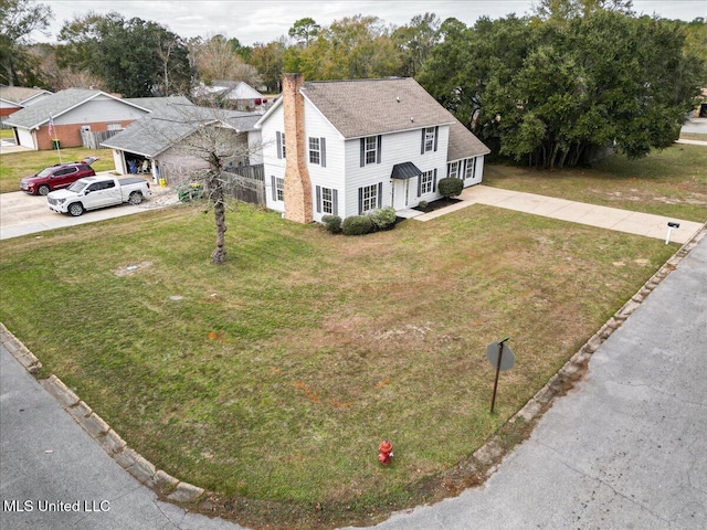 view of front of house featuring a front yard