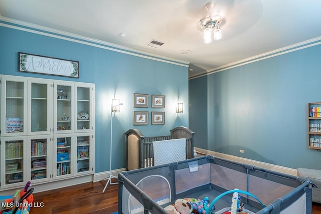 305 Creekbend Rd, Natchez, MS 39120 - bedroom with crown molding and wood finished floors