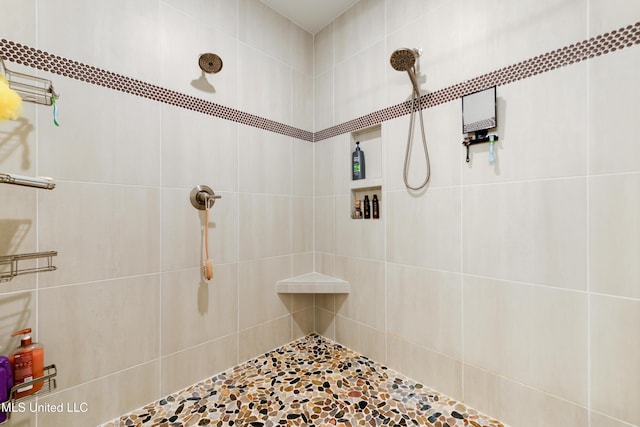 16872 W Landon Green Cir, Gulfport, MS 39503 - full bath featuring a tile shower