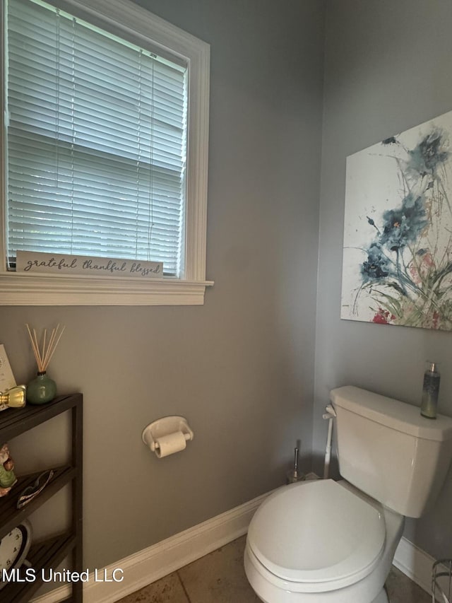 2610 Dickens Place Dr, Southaven, MS 38671 - bathroom with baseboards and tile patterned floors