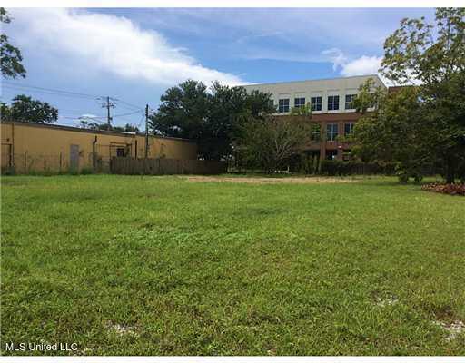 Listing photo 2 for 2505 20th Ave, Gulfport MS 39501