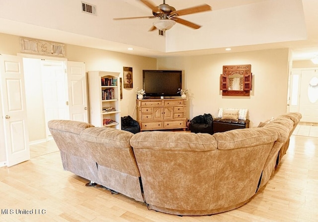 2208 Highland Dr, Gautier, MS 39553 - living area with a ceiling fan, light wood-style floors, and recessed lighting