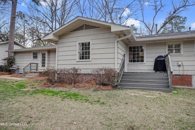 2123 Southwood Rd, Jackson, MS 39211 - back of property with a lawn