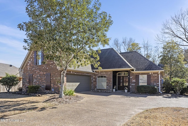 view of front facade with a garage