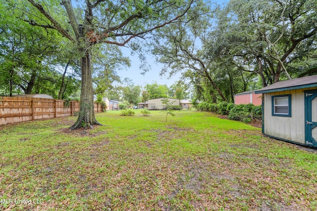 1215 23rd St, Gulfport, MS 39501 - view of yard with a storage shed