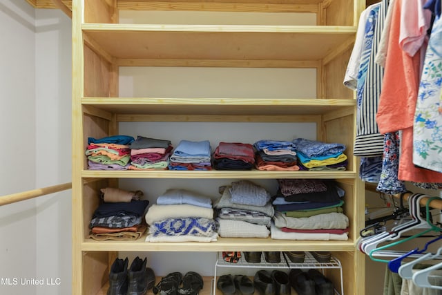 1215 23rd St, Gulfport, MS 39501 - view of spacious closet