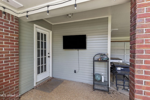 215 Cobblestone Dr, Madison, MS 39110 - view of patio / terrace