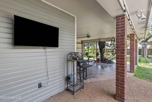 215 Cobblestone Dr, Madison, MS 39110 - view of patio