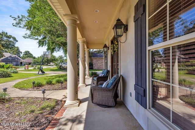 769 Mclane Ln, Biloxi, MS 39532 - view of porch