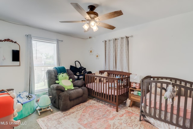 bedroom with a ceiling fan