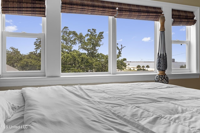 5200 W Beach Blvd, Gulfport, MS 39501 - view of bedroom