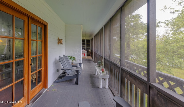 view of unfurnished sunroom