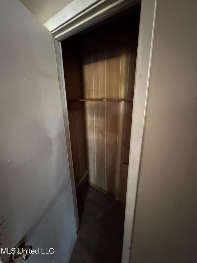 306 Hillcrest St, Carthage, MS 39051 - view of closet