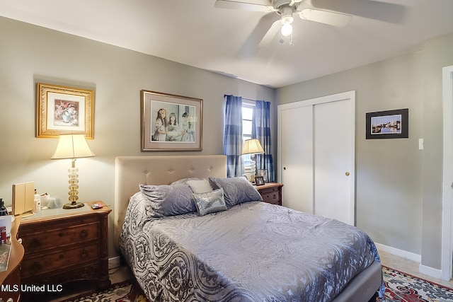 bedroom featuring a closet and ceiling fan