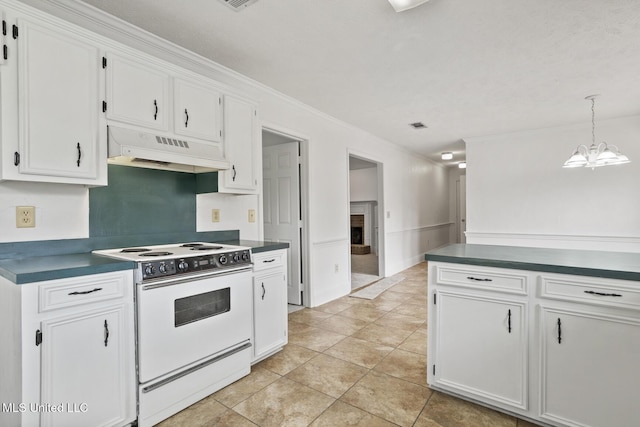 1035 N Azalea Dr, Madison, MS 39110 - kitchen with white electric stove, under cabinet range hood, dark countertops, white cabinetry, and crown molding